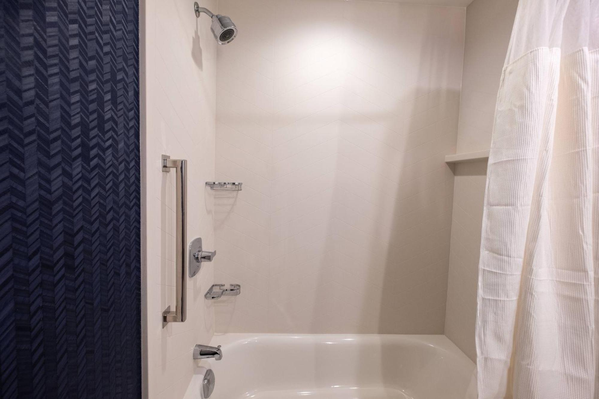 Fairfield By Marriott Inn & Suites Fond Du Lac Exterior foto
